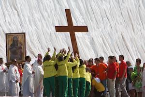 Symboly, ktoré križujú svetom, privítajú mladí v 19 slovenských mestách